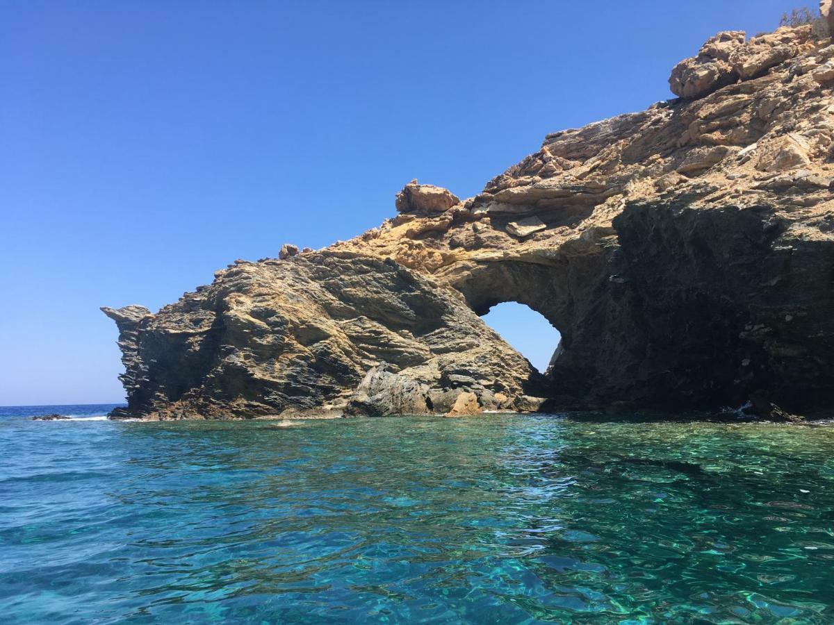 Luxus Tholos Bay 外观 照片